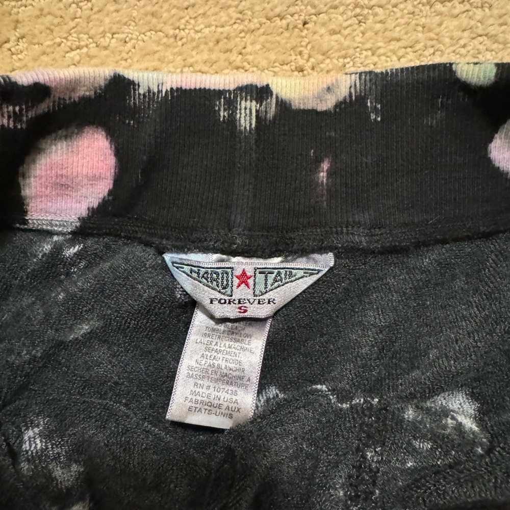 Hard Tail shorts size small